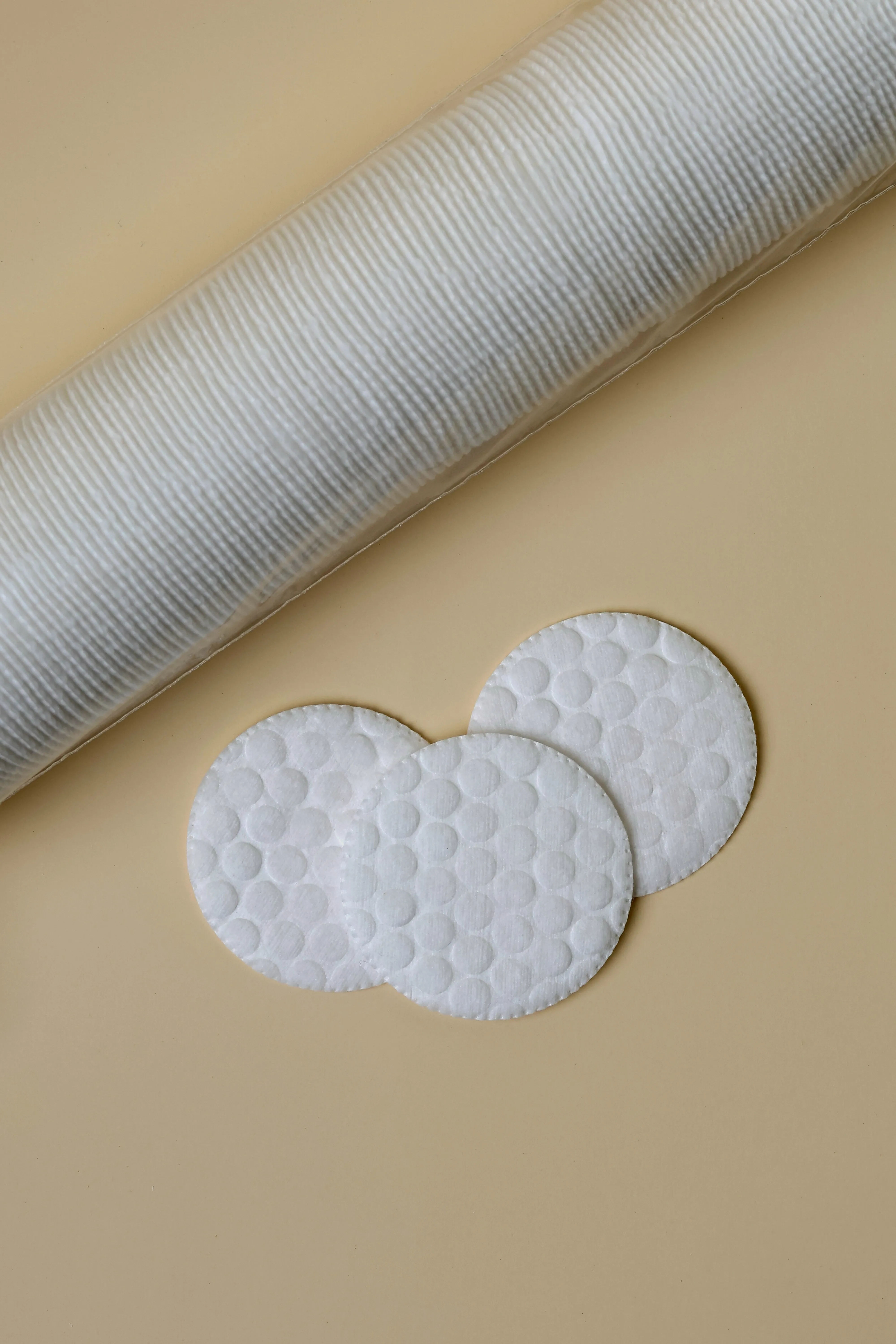 Puffs with sealed edges